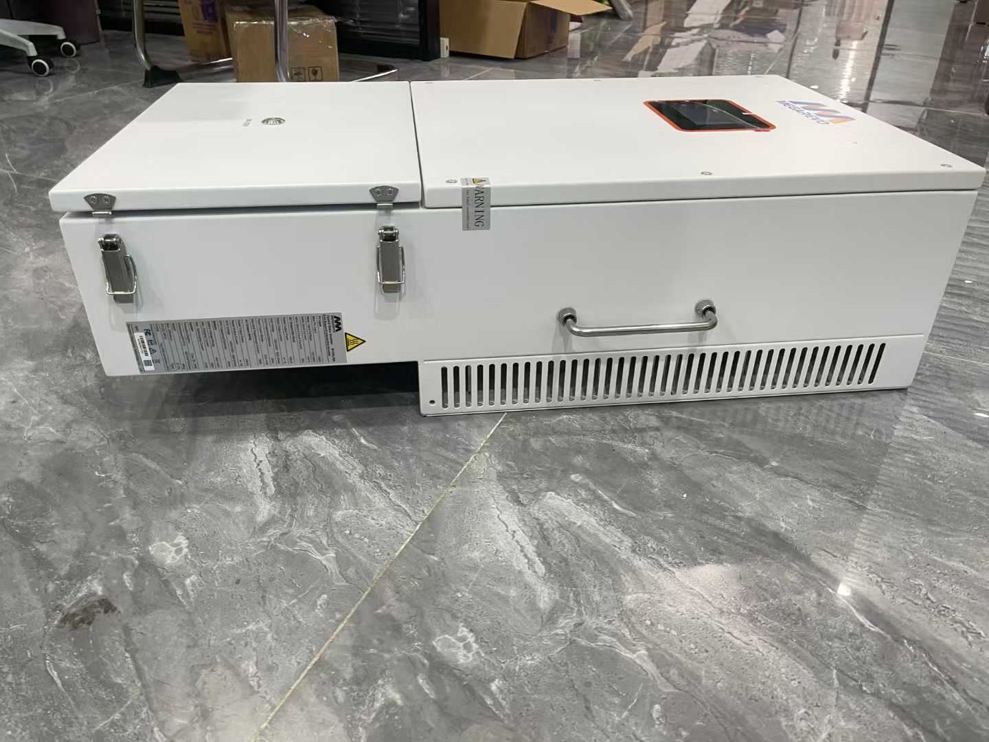 Megarevo 110/220V Hybrid Inverter 5KW 6KW 8KW 10KW 12KW 16KW