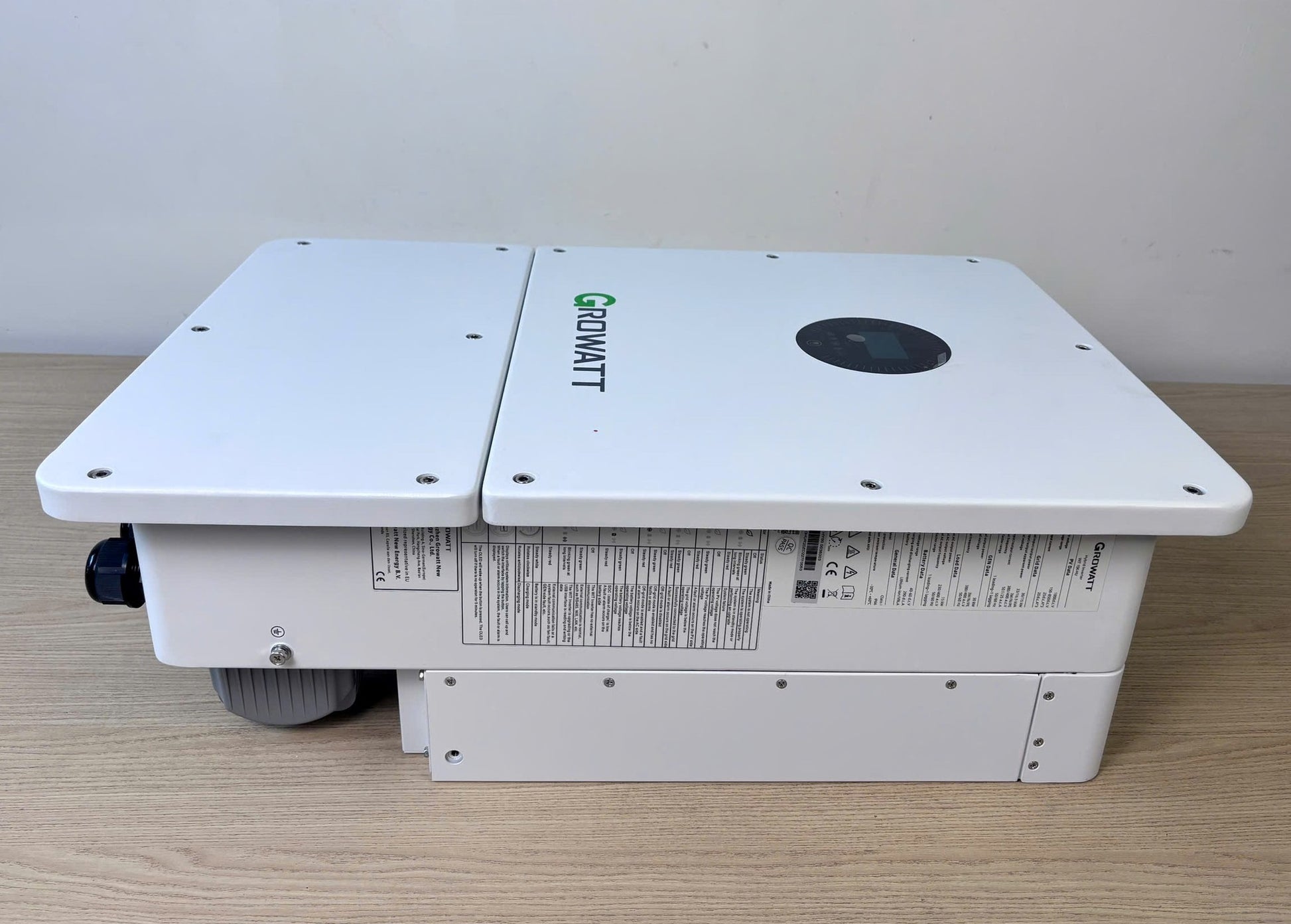 Growatt 8KW 10KW 12KW 15KW Hybrid Inverter WIT 4-15K-HU